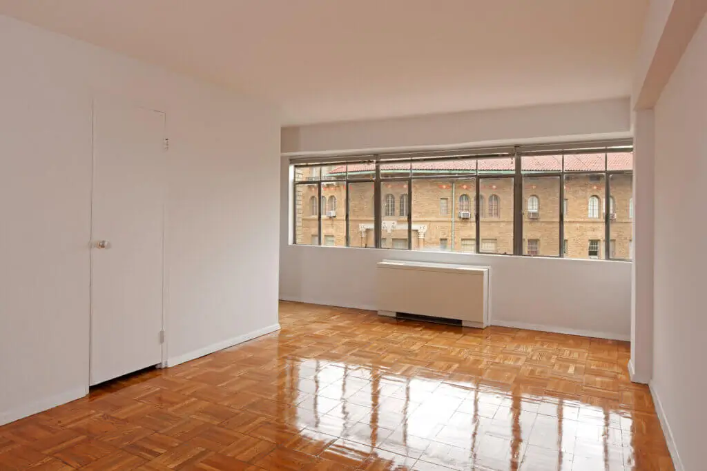 living room unfurnished at gelmarc towers apartments in adams morgan area